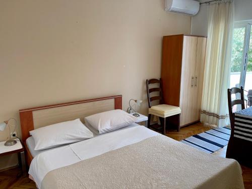 Ana Guest House - image 7