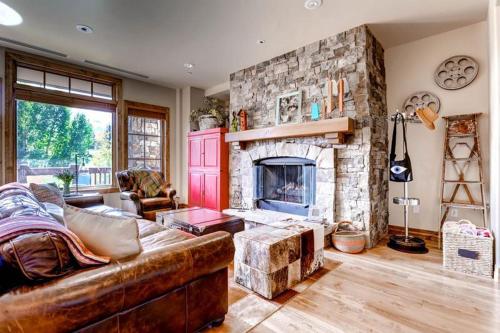 Beaver Creek Landing A204 by East West Hospitality in Beaver Creek, USA