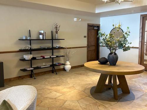 Beaver Creek Landing A207 by East West Hospitality in Beaver Creek, USA