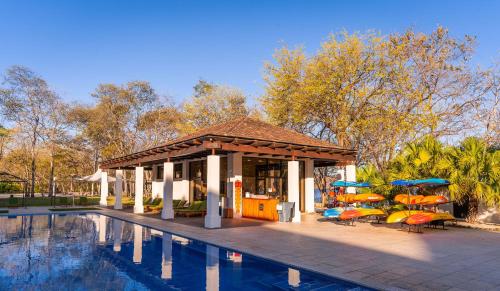 Cozy 1BR Condo with Partial Ocean View - Roble Sabana - Reserva Conchall in Playa Conchal