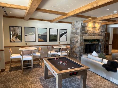 Beaver Creek Landing A207 by East West Hospitality - image 3