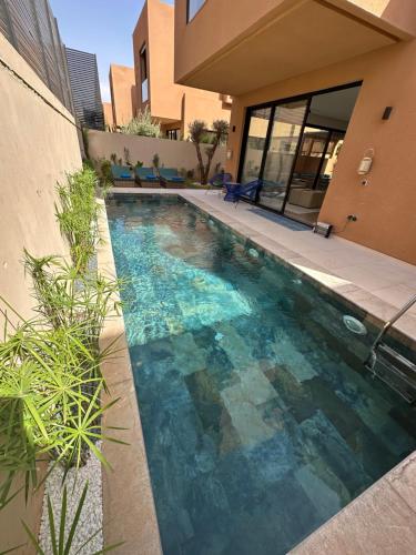 Villa Jassmir 5 chambres 10 min du centre piscine chauffée