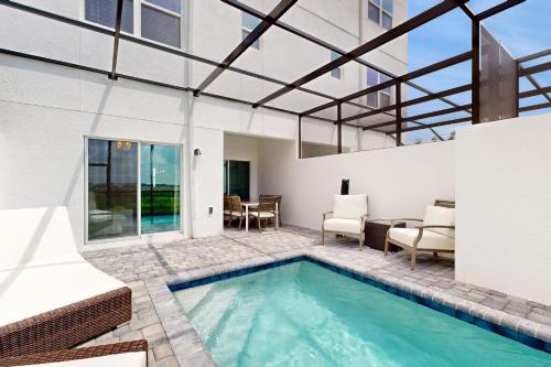 The Azur Resort – Davenport, FL