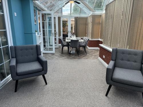 Huge 9 Bed Property Sleeps 17, Near NEC, City Centre, HS2, Birmingham (fotografie 9)