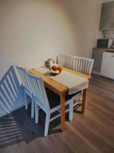 dapur, Northern Lights Apt Midtgaard, Kvaløya Tromsø Modern 2BR, Free Parking in Kvaloysletta