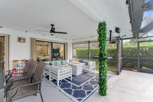 บริการและสิ่งอำนวยความสะดวก, Kids and Pets Welcome in เวลลิงตัน (FL)