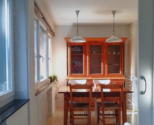 Two-Bedroom Apartment image 3