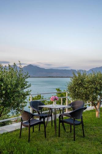 Xhuli Guesthouse