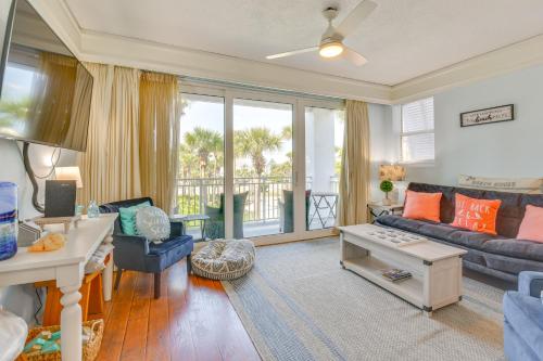 Santa Rosa Beach Condo with Pool and Hot Tub Access! in Santa Rosa Beach, USA