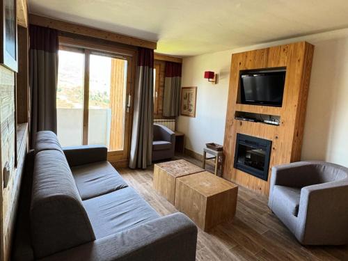 Résidence Le Centaure - Grand appartement pour 10 personnes · Résidence avec accès direct aux pistes MAE-0541