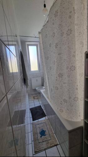 Minimalistic bright room 12min from Hanover central station, Hannover (foto 6)