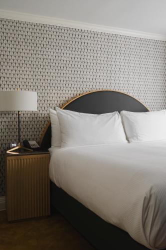 1 king bed