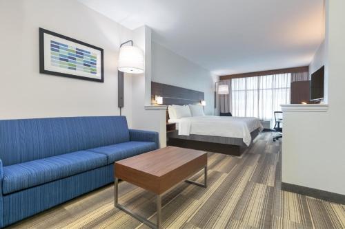 Holiday Inn Express Hotel & Suites Clute-Lake Jackson By IHG in Clute (TX)