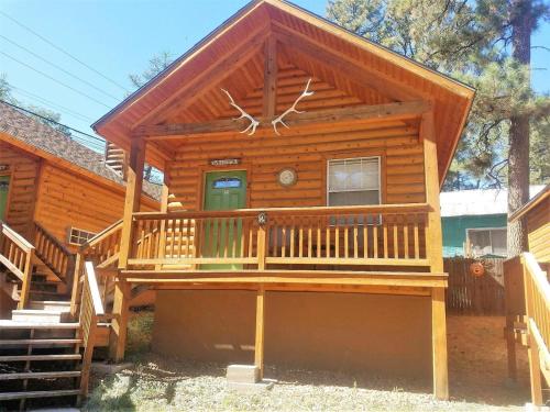 AC - #2 Bear Cabin, Ruidoso