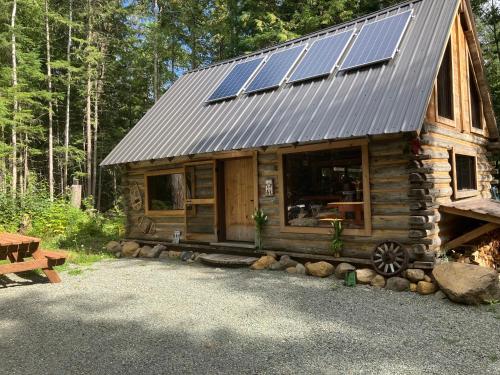 . Mini Moo-light Cabin