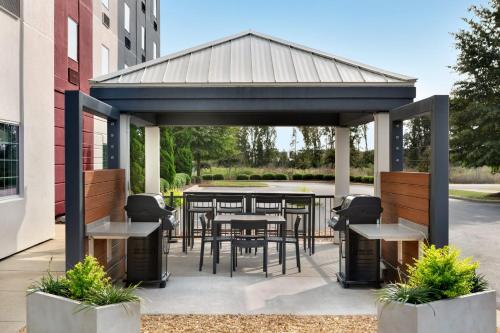 Candlewood Suites Kansas City Northeast an IHG Hotel - image 7