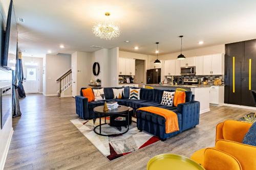 편의 시설/서비스, Spring break Deal! Raleigh Luxe Family Retreat, 15 Min to Downtown, Kids Gear, Fast WiFi for WFH, EV in 나이트데일