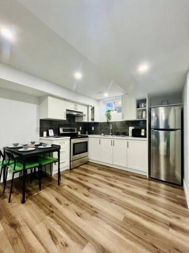 Comfort Quarters in Guelph in Guelph (ON)