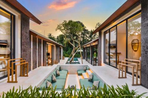 Radhani 4 BR Private Pool Villa ZN205, Bali