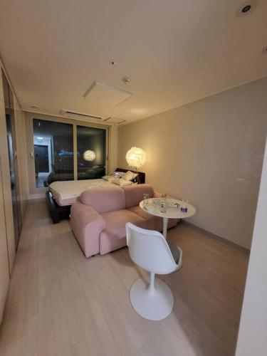 軍浦 Geumjeong St1 Minute Seoul, Gangnam Transportation NICE シングルルーム スイート