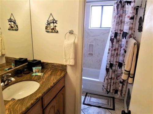 Pinecliff Retreat – Ruidoso, NM