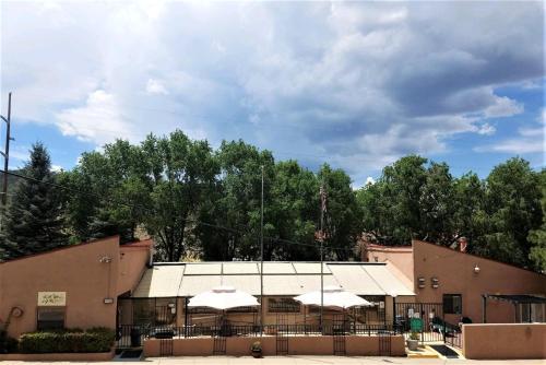 Pinecliff Retreat – Ruidoso, NM