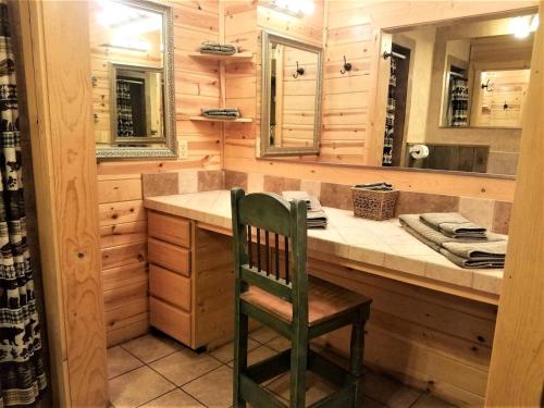 Rivers Edge Cabin Rivers Edge Cabin