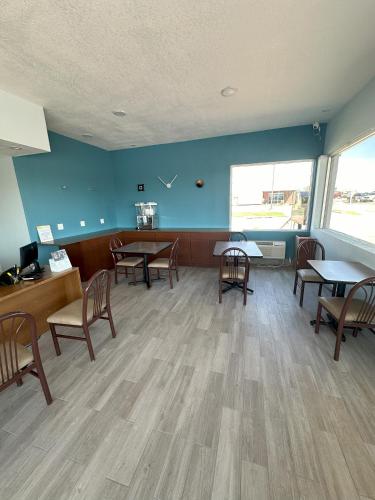 อาหารและเครื่องดื่ม, Days Inn by Wyndham Salina South in ซาลิน่า (KS)