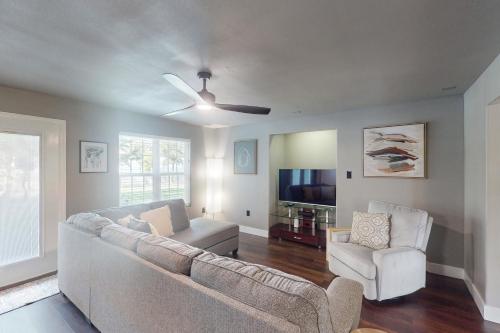 U.S.S. Magnolia in โอเชียน สปริงส์ (MS)