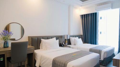 Sen Plaza Hotel