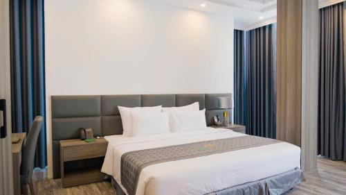 Sen Plaza Hotel