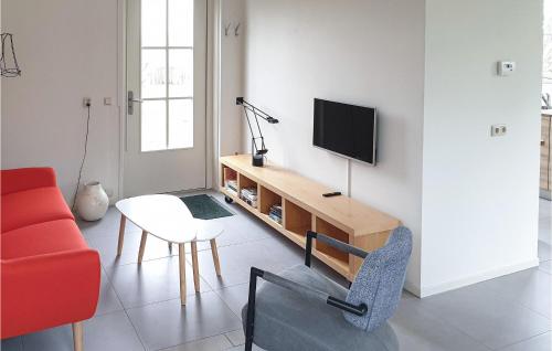  Lovely Home In Wijdenes With Wifi in Wijdenes