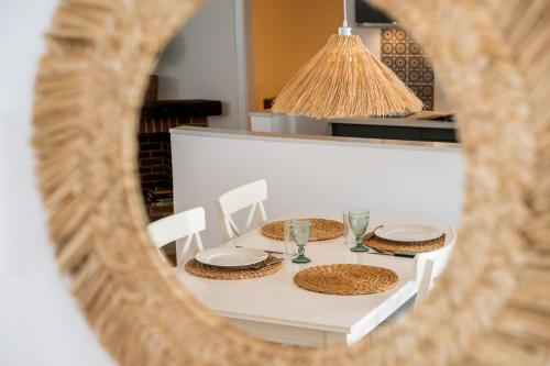 Facilities, Großzugige Wohnung, 1 Min zum Hafen in Walluf