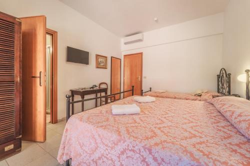 Hotel Lo Scirocco - image 7