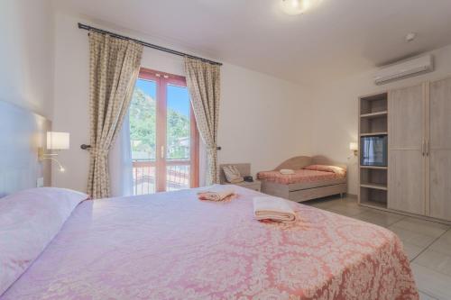 Hotel Lo Scirocco - image 5