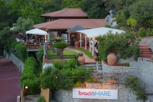 Hotel Lo Scirocco - image 3