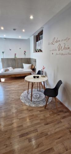 1 twin bed