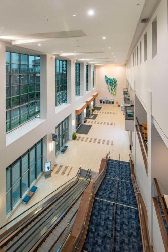 ห้องประชุม / บอลรูม, DoubleTree by Hilton Cedar Rapids Convention Complex in ซีดาร์แรพิดส์ (IA)