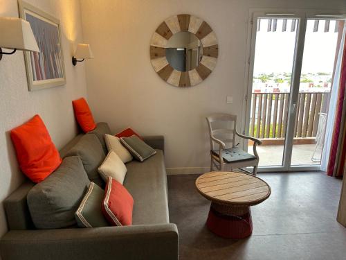 Two-Bedroom Apartment image 4