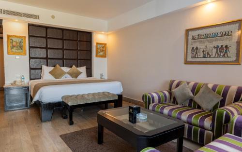 Monte Carlo Sharm Resort & Spa Room Type - Deluxe Double Room with Beach Front