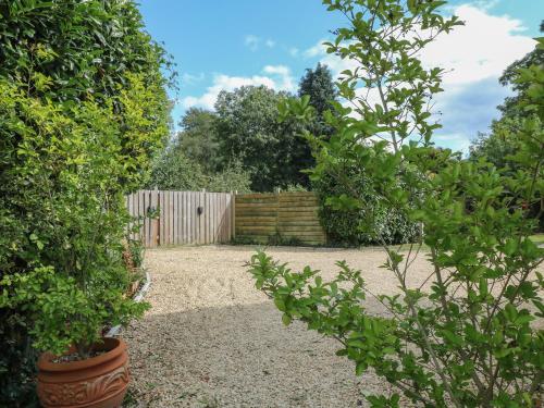 Exterior view, 2 Welford Barns in Fordingbridge