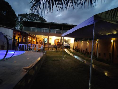 Casa para Temporadas e Eventos in Nova Ponta Da Fruta