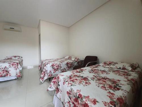 Suíte para 5 Pessoas com Ar e Próxima ao Centro