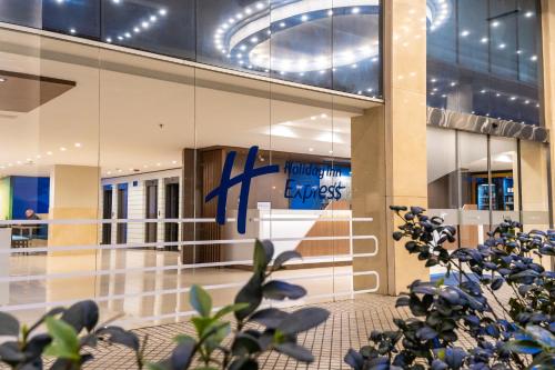 593387598 Holiday Inn Express Rosario by IHG