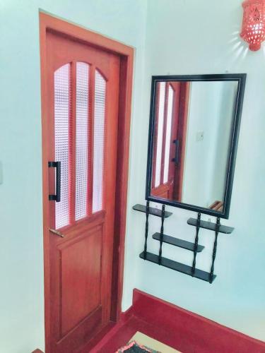 Double Room image 10
