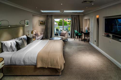 Roxford Lodge Hotel Room Type - Suite