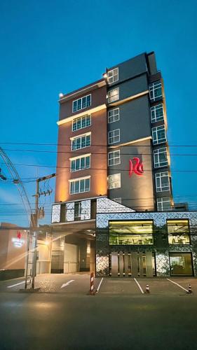 파타니 โรงแรมริเวอร์ ซิตี้ ปัตตานี 호텔 객실