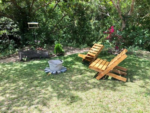 Garden of Faith Lodge - 20 minutes drive from Tagaytay in Lemery