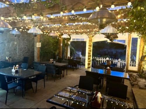Restaurant, The First Hurdle Guest House in Chepstow