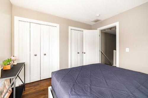 Luxury Downtown Townhome Private Garage Unit 9, Cleveland (photo 3)